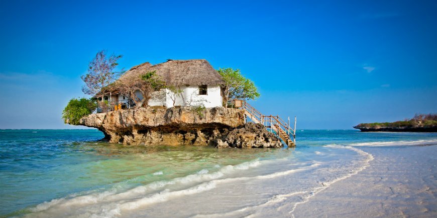 The Rock ravintola Pingwe Beach Zanzibar
