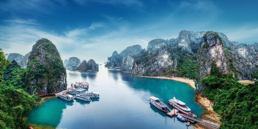 Ha Long Bay Vietnamissa